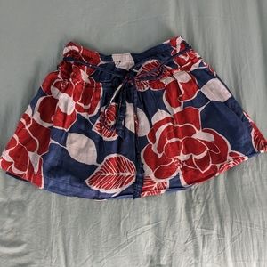 Hollister small floral skirt with tie